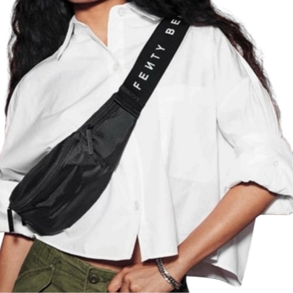 FENTY Black 3 Pocket Crossbody Fanny Pack Limited Edition - Picture 1 of 7